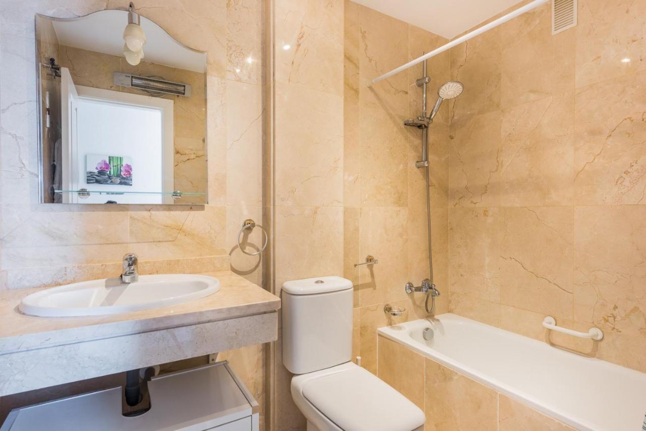 Wonderful Apartment 5 Minutes Flat Walk To The Centre Of La Cala De Mijas Eksteriør billede